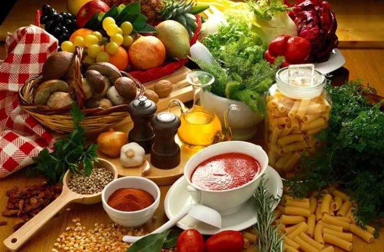 Коли починається різдвяний піст, що дозволено з продуктів